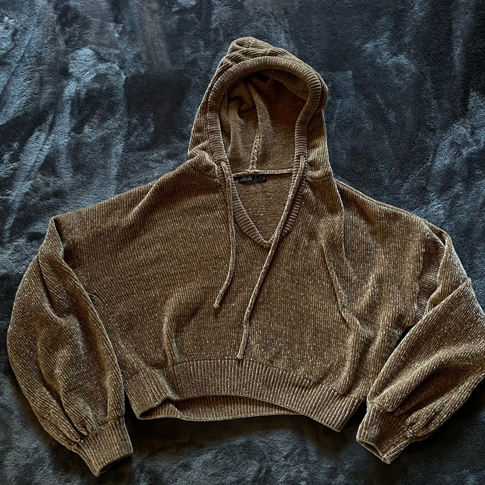 🐝SOFT Crocheted Cropped Sweater🧶